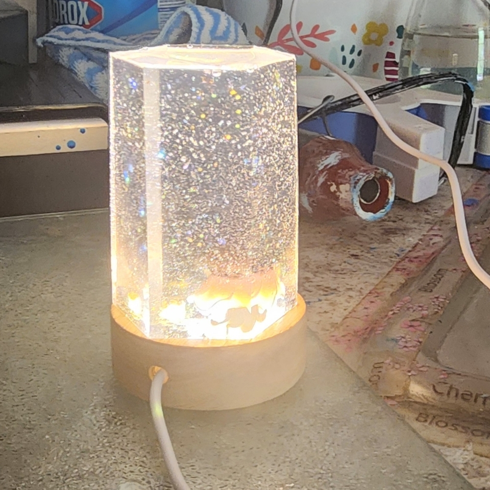 Glittering LED Light with Wooden Base